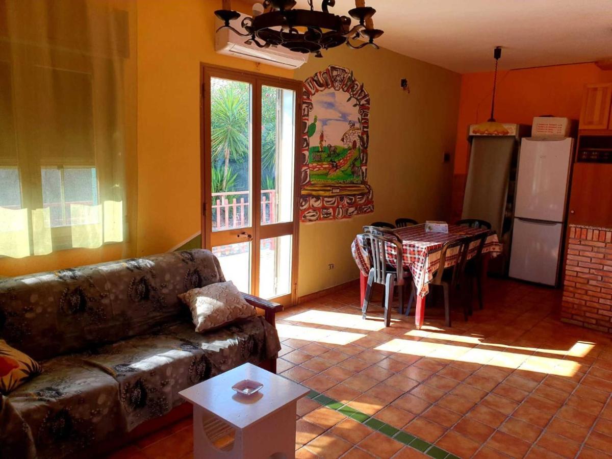 Villa Parco Morello Piano Terra Villarosa Экстерьер фото