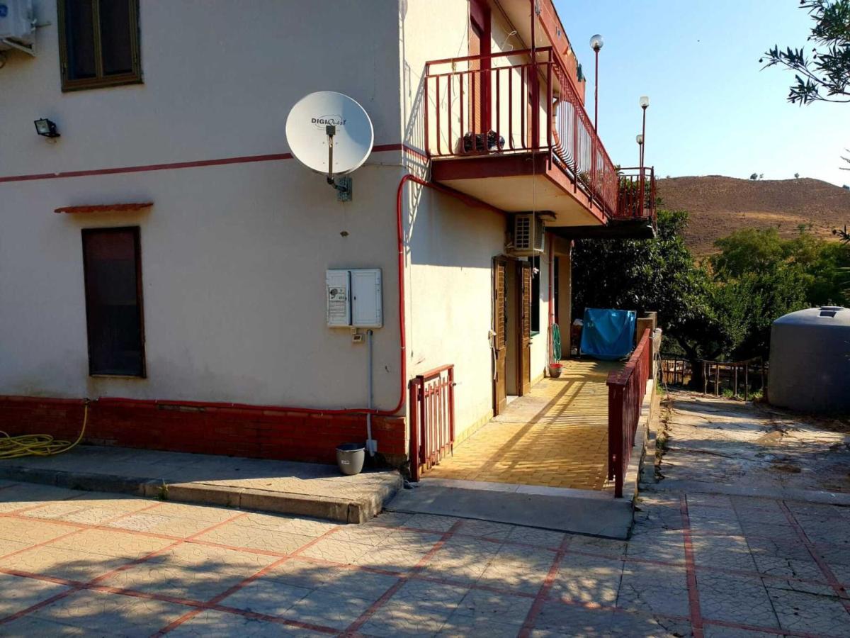 Villa Parco Morello Piano Terra Villarosa Экстерьер фото